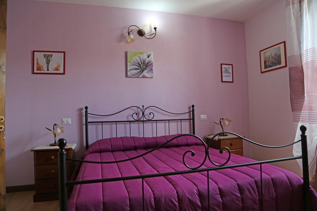 Bed and Breakfast Etma SantʼAlfio Habitación foto